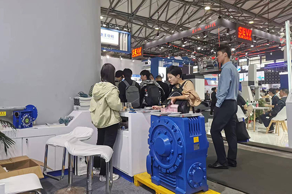 PTC ASIA2023 上的 SGR 变速箱